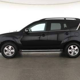 Foto inzerátu Mitsubishi Outlander 2.2 DI-D