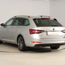 Foto inzerátu Škoda Superb 2.0 TDI