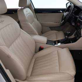 Foto inzerátu Škoda Superb 2.0 TDI