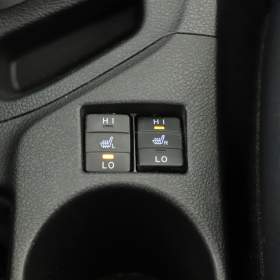 Foto inzerátu Toyota Auris Hybrid