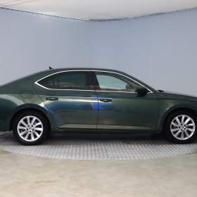 Foto inzerátu Škoda Superb 1.5 TSI