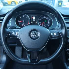 Foto inzerátu Volkswagen Passat 2.0 TDI