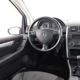 Mercedes- Benz Třídy A A 150 / 19591875