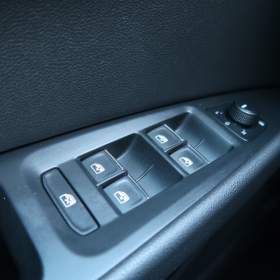 Foto inzerátu Seat Leon 2.0 TDI FR