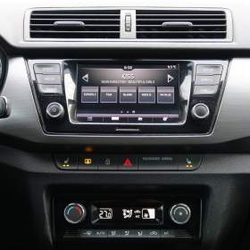 Foto inzerátu Škoda Fabia 1.0 TSI