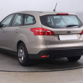 Foto inzerátu Ford Focus 1.6 i