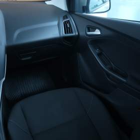 Foto inzerátu Ford Focus 1.6 i