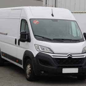 Foto inzerátu Citroën Jumper 2.2 BlueHDi