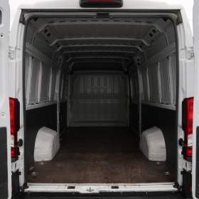 Foto inzerátu Citroën Jumper 2.2 BlueHDi