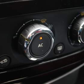 Foto inzerátu Renault Clio 1.2 16V