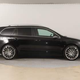 Foto inzerátu Volkswagen Golf 2.0 TDI