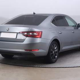 Foto inzerátu Škoda Superb 2.0 TDI