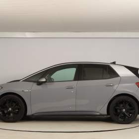 Foto inzerátu Volkswagen ID.3 1st (62 kWh)
