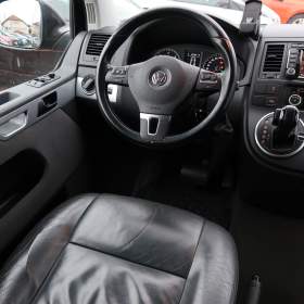 Foto inzerátu Volkswagen Multivan 2.0 TDI