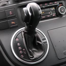 Foto inzerátu Volkswagen Multivan 2.0 TDI