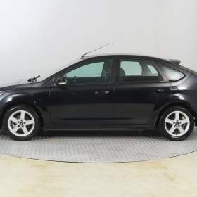 Foto inzerátu Ford Focus 1.6 16V