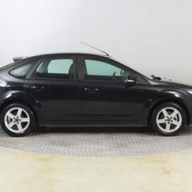 Foto inzerátu Ford Focus 1.6 16V