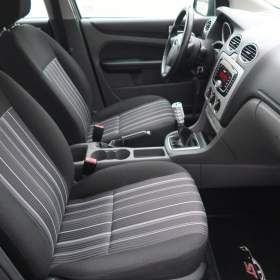 Foto inzerátu Ford Focus 1.6 16V