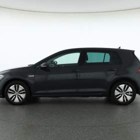 Foto inzerátu Volkswagen e-Golf 32 kWh - 37 Ah