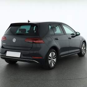 Foto inzerátu Volkswagen e-Golf 32 kWh - 37 Ah