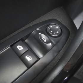 Foto inzerátu Peugeot 208 1.2 PureTech