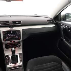 Foto inzerátu Volkswagen Passat 2.0 TDI