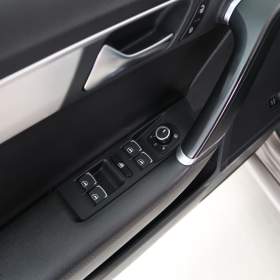 Foto inzerátu Volkswagen Passat 2.0 TDI