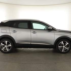 Foto inzerátu Peugeot 3008 1.2 PureTech