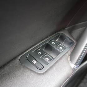 Foto inzerátu Volkswagen Golf 1.4 TSI