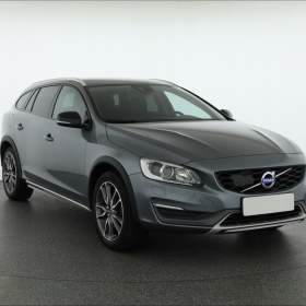 Volvo V60 Cross Country D4 2.4 AWD / 19595184
