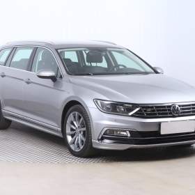 Foto inzerátu Volkswagen Passat 2.0 TDI