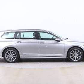 Foto inzerátu Volkswagen Passat 2.0 TDI