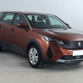 Foto inzerátu Peugeot 5008 PureTech 130