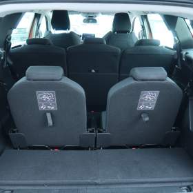 Foto inzerátu Peugeot 5008 PureTech 130