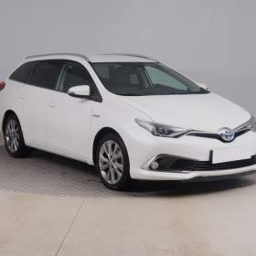 Toyota Auris Hybrid / 19595259