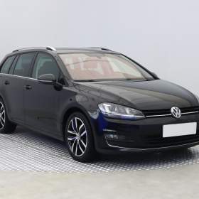 Foto inzerátu Volkswagen Golf 2.0 TDI