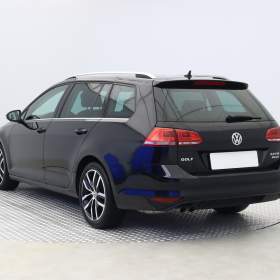 Foto inzerátu Volkswagen Golf 2.0 TDI