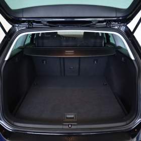 Foto inzerátu Volkswagen Golf 2.0 TDI