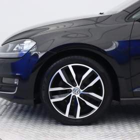 Foto inzerátu Volkswagen Golf 2.0 TDI