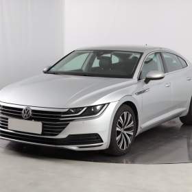 Foto inzerátu Volkswagen Arteon 2.0 TDI