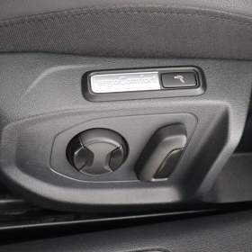 Foto inzerátu Volkswagen Arteon 2.0 TDI