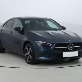 Mercedes- Benz CLA 250 e / 19596288