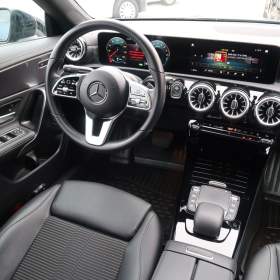 Mercedes- Benz CLA 250 e / 19596288