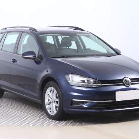 Foto inzerátu Volkswagen Golf 2.0 TDI