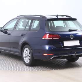 Foto inzerátu Volkswagen Golf 2.0 TDI