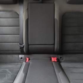 Foto inzerátu Volkswagen Golf 2.0 TDI