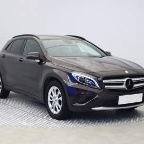 Mercedes- Benz GLA GLA 220 CDI 4MATIC / 19597624