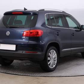 Foto inzerátu Volkswagen Tiguan 2.0 TDI
