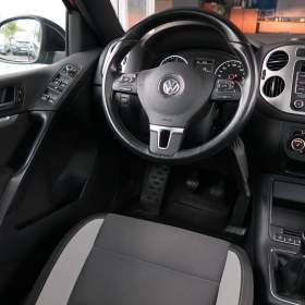 Foto inzerátu Volkswagen Tiguan 2.0 TDI