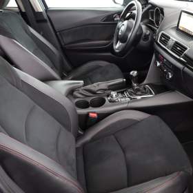Foto inzerátu Mazda 3 2.0 Skyactiv-G